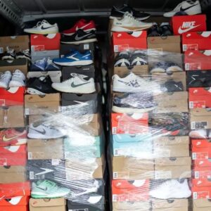 Sneakers pallet liquidation